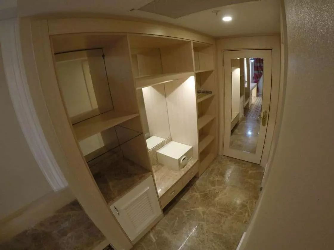 393554GRANADA_SHABAVIZ (19).jpg